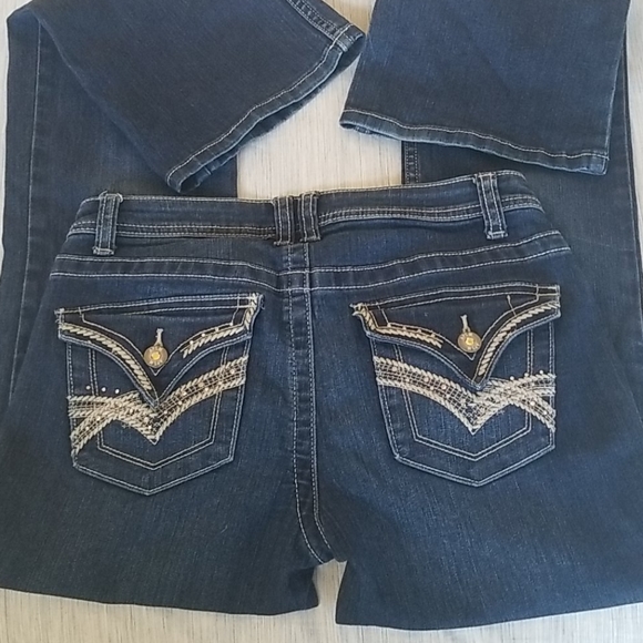 Jeans - Picture 3 of 4